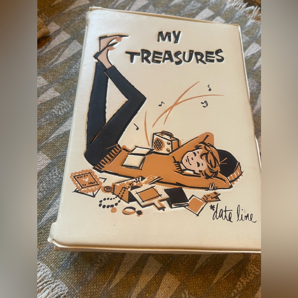 Vintage teen vinyl keepsake box-free shipping